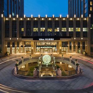 Hilton Quanzhou Riverside Exterior photo